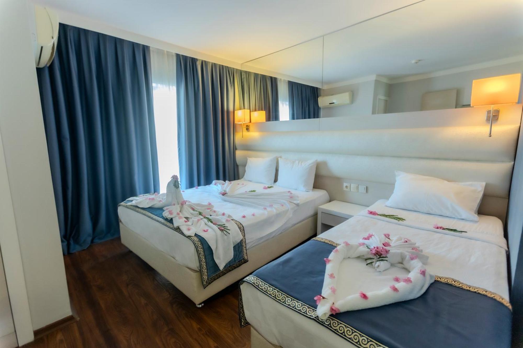 Gold Butik Otel Marmaris Buitenkant foto