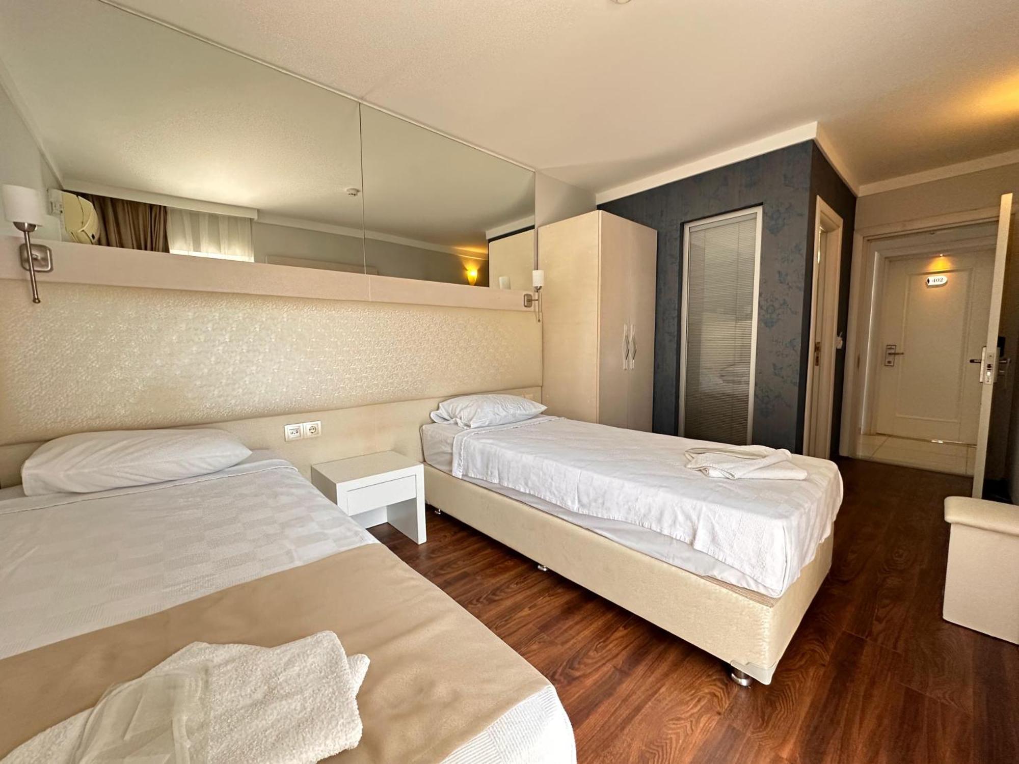 Gold Butik Otel Marmaris Buitenkant foto