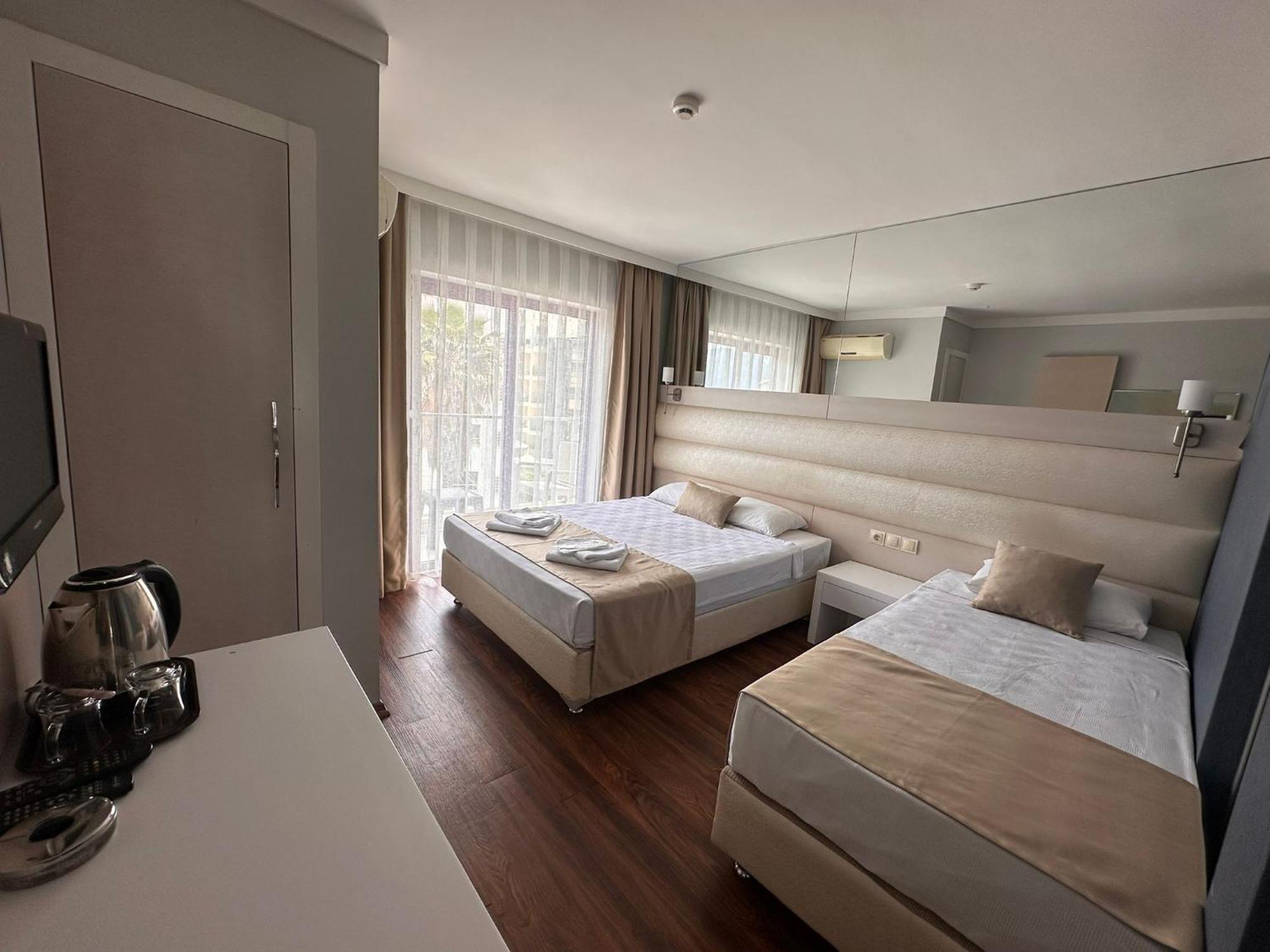 Gold Butik Otel Marmaris Buitenkant foto